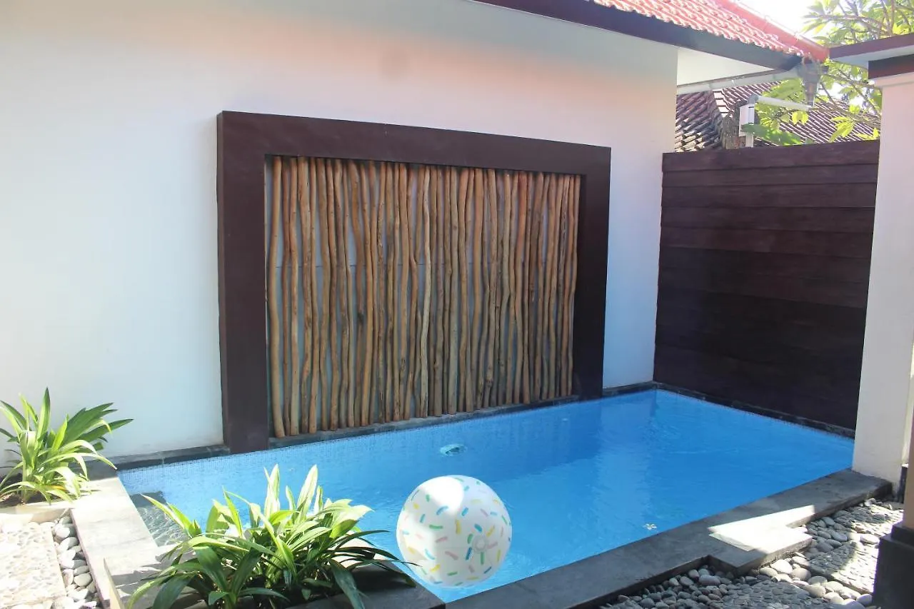Jukung Villas Kuta Kuta Lombok