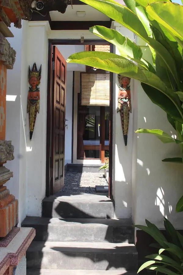 Jukung Villas Kuta Kuta Lombok Endonezya