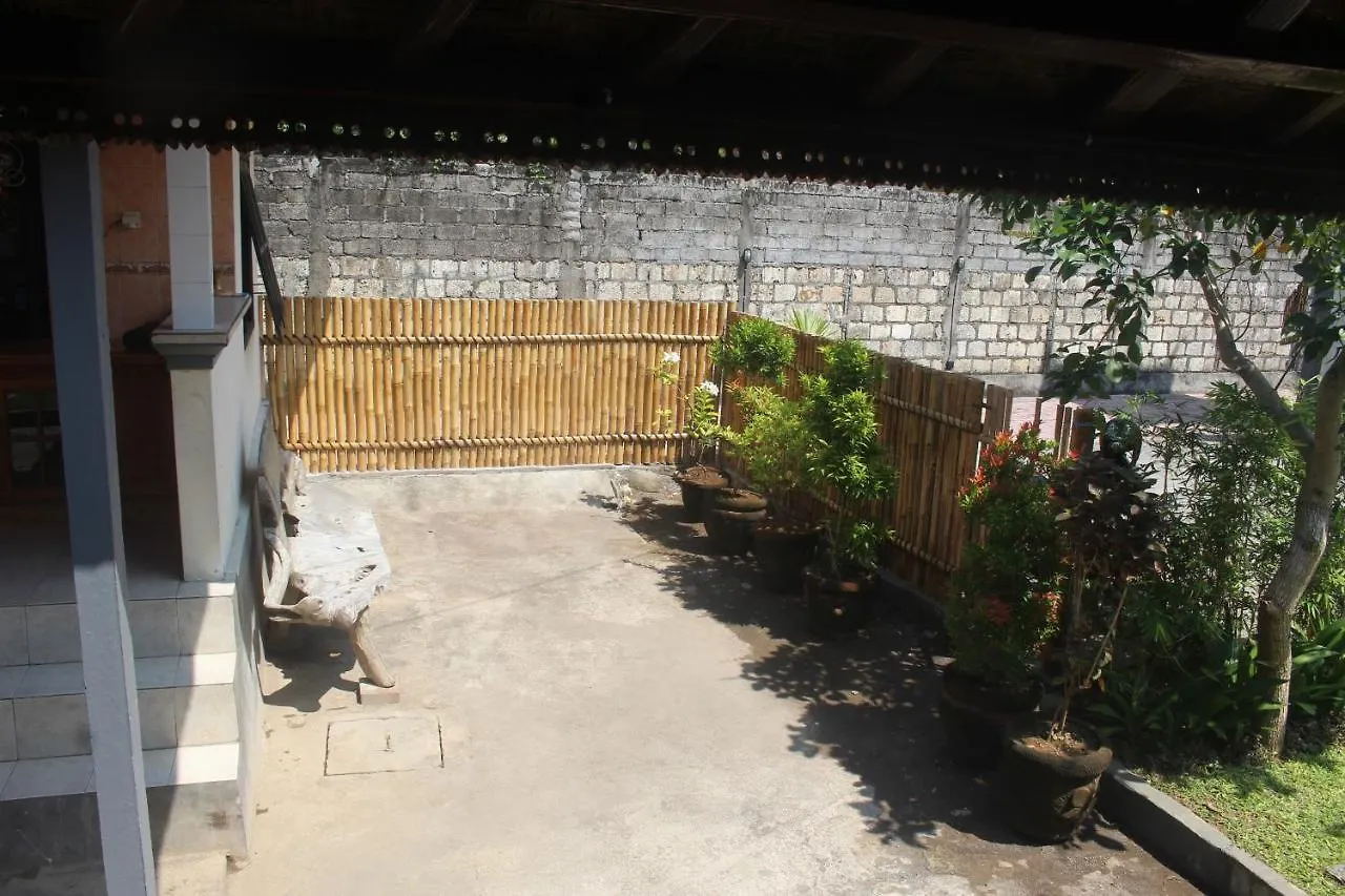 Jukung Villas Kuta Kuta Lombok