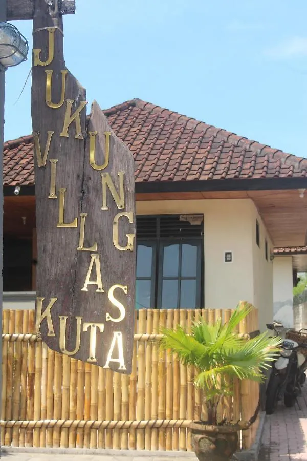 Jukung Villas Kuta Kuta Lombok